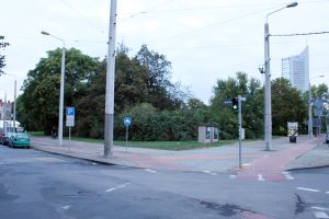 Auf diese Grüninsel an der Windmühlenstraße soll das Institut für Länderkunde. Foto: Ralf Julke