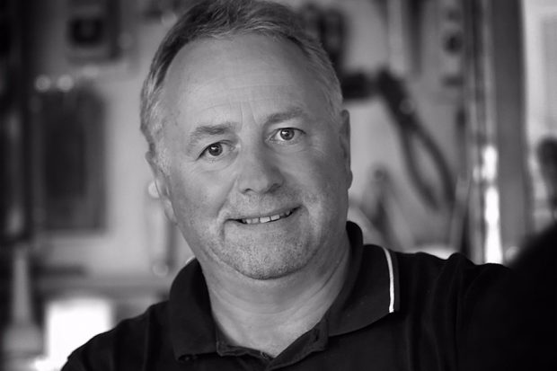 Der Holzbildhauer Tristan Zimmermann. Foto: privat