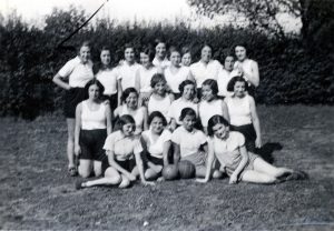 Frauenfussballmannschaft im Jahr 1930, Bar Kochba. Foto: SML Kopie v. Orig. Gerda Landsberg
