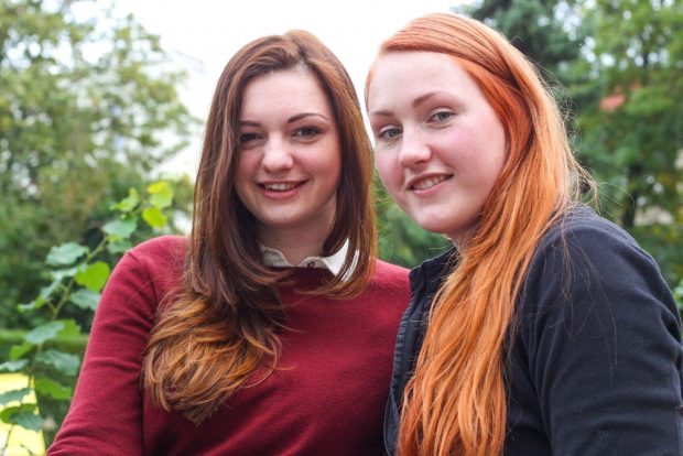 Die Schwestern Sarah und Britta Naujocks sind beide im Hawks Vorstand aktiv. Foto: Jan Kaefer