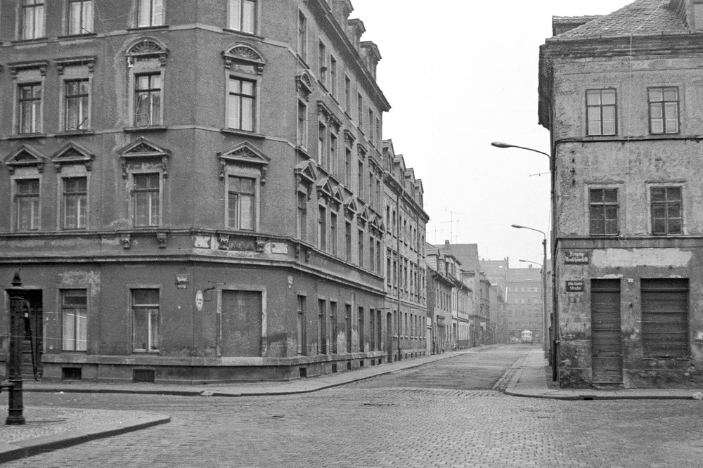 Die Melchiorstraße als Beispiel der typischen Bebauung aus dem Ende des vorletzten Jhd.s in Neuschönefeld. Foto: Harald Stein