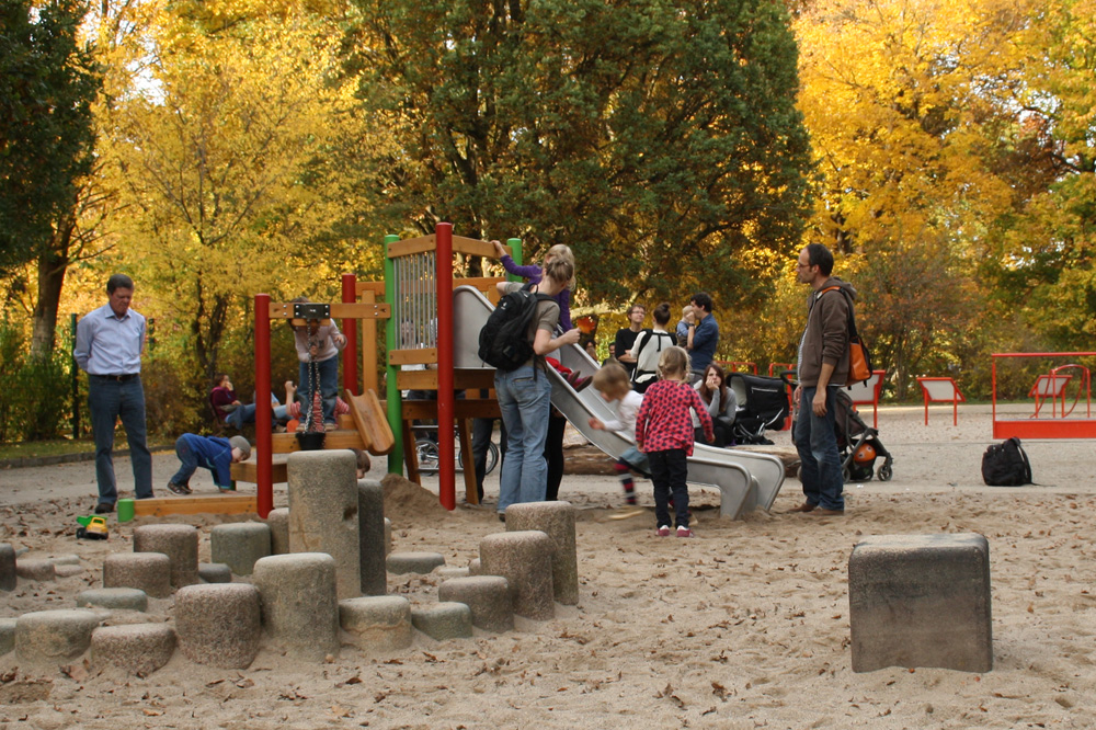 Spielplatz im Clara-Zetkin-Park. Foto: Ralf Julke