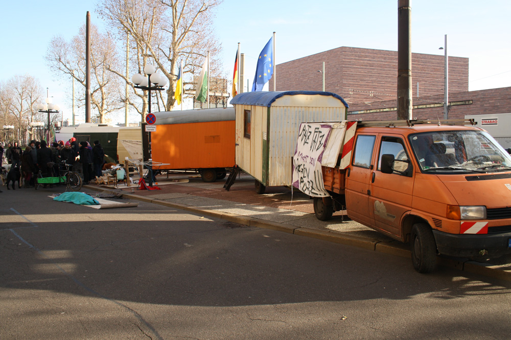 Protest der Leipziger Wagenleute vorm Neuen Rathaus 2015. Foto: Ralf Julke