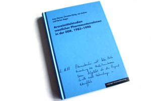 Arzneimittelstudien westlicher Pharmaunternehmen in der DDR, 1983 - 1990. Foto: Ralf Julke