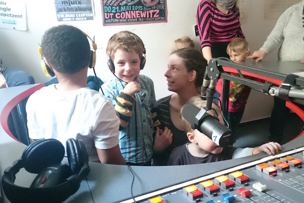 Foto: Mediensuchtprojekt k.NIF kreativ. Netz und Information