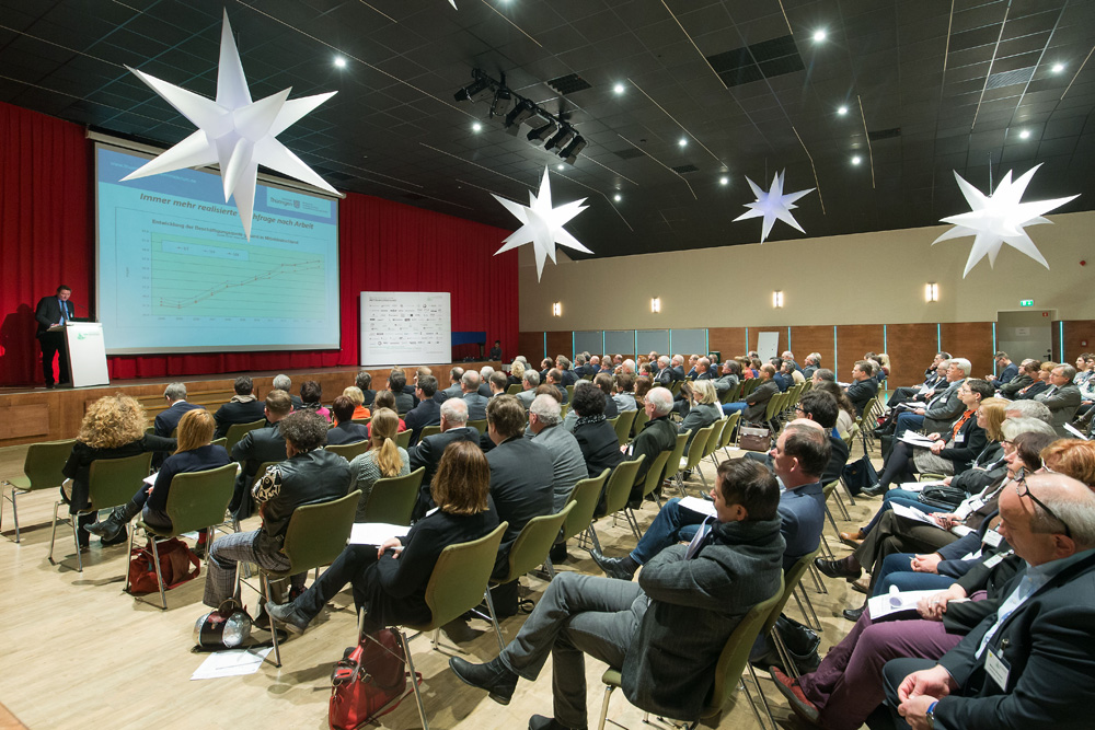 Gut 200 Teilnehmer folgten der Einladung der Metropolregion Mitteldeutschland zur Jahreskonferenz 2016. Foto: Metropolregion Mitteldeutschland
