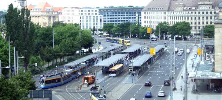 Das Straßenbahn-Nadelöhr Hauptbahnhof. Foto: Ralf Julke