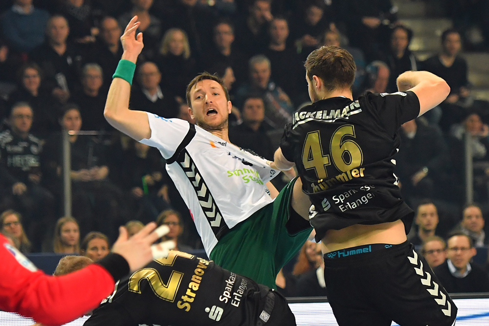 Eigene Fehler und eine starke Torwartleistung bremsten die Leipziger Foto: Rainer Justen