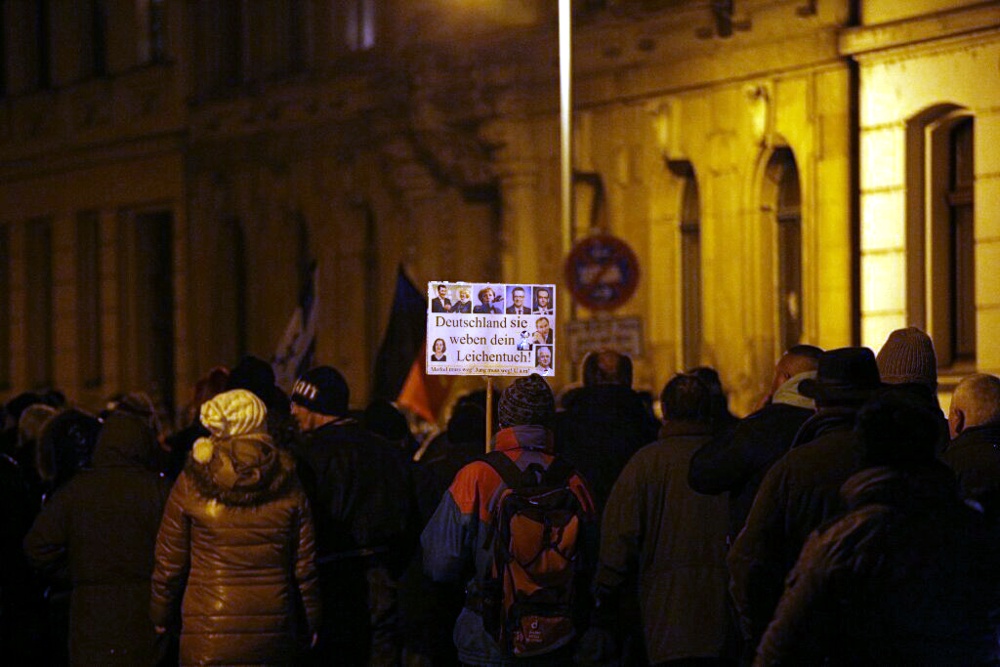 Legida gibt die Demos auf. Der 2. „Geburtstag“ war der vorläufige Schlussstrich unter die Demozeiten. Foto: L-IZ.de