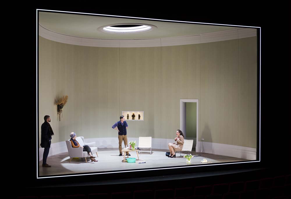 "Der Gott des Gemetzels" im Schauspiel Leipzig. Foto: Rolf Arnold