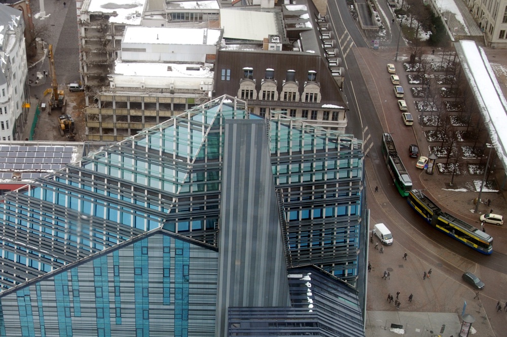 Mal die ÖPNV-Finanzierung aus der Vogelperspektive betrachten. (Blich auf Paulinum/Augustusplatz). Foto: L-IZ.de