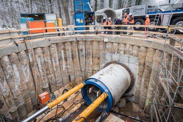 Start des Rohrvortriebs: Von der Startbaugrube aus geht es 290 Meter unter der Erde entlang bis zur Zielgrube. Foto: Leipziger Wasserwerke