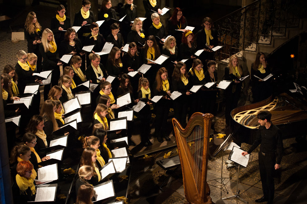 Mädchenchor und Ensemble der Schola Cantorum Leipzig. Foto: Eric Kemnitz