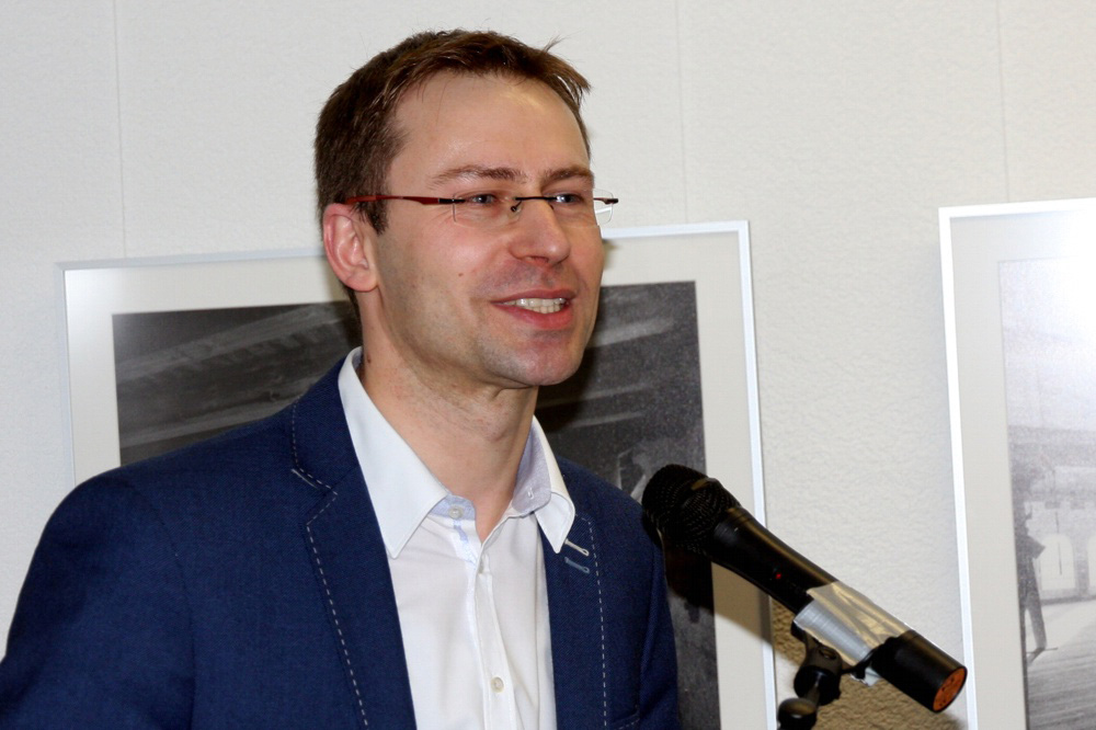 Holger Mann bei der Eröffnung des „Jedermanns“. Foto: Michael Freitag