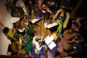 Notenspur-Nacht der Hausmusik in Leutzsch – von oben. Foto: Bärbel Fischer