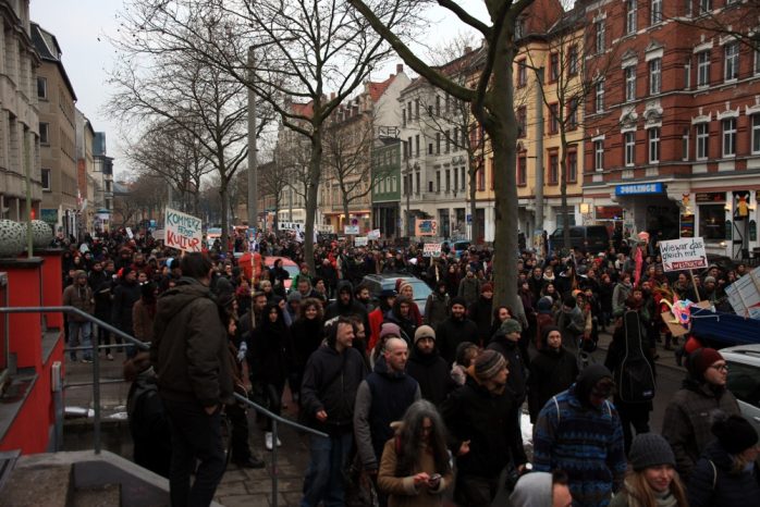 1.000 Teilnehmer auf der Heine-Straße. Foto: L-IZ.de