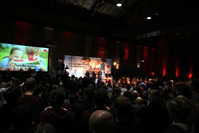 Der Saal schon vor Martin Schulz proppevoll. Foto: L-IZ.de