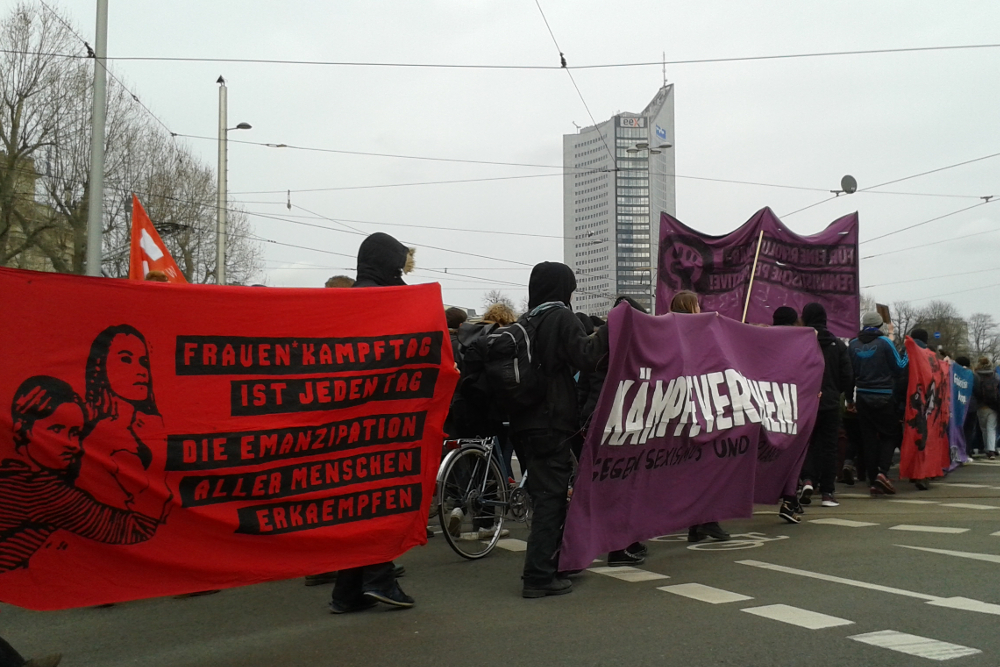 Mit 1.000 Menschen gegen das Patriarchat: Demo in Leipzig. Foto: René Loch
