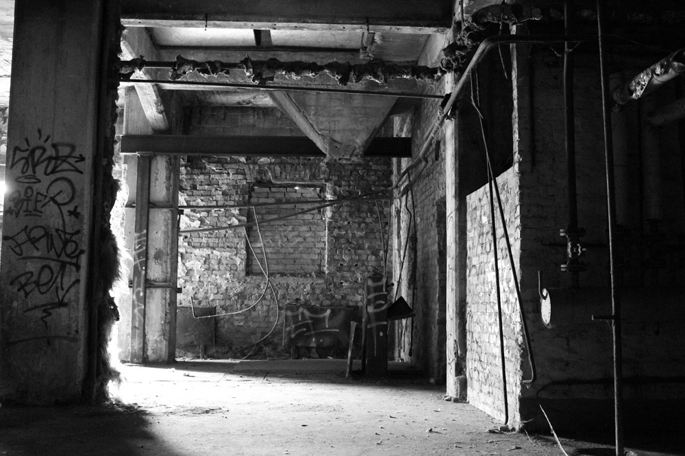 „Lost Place“ am Lindenauer Hafen. Foto: Max Nedon