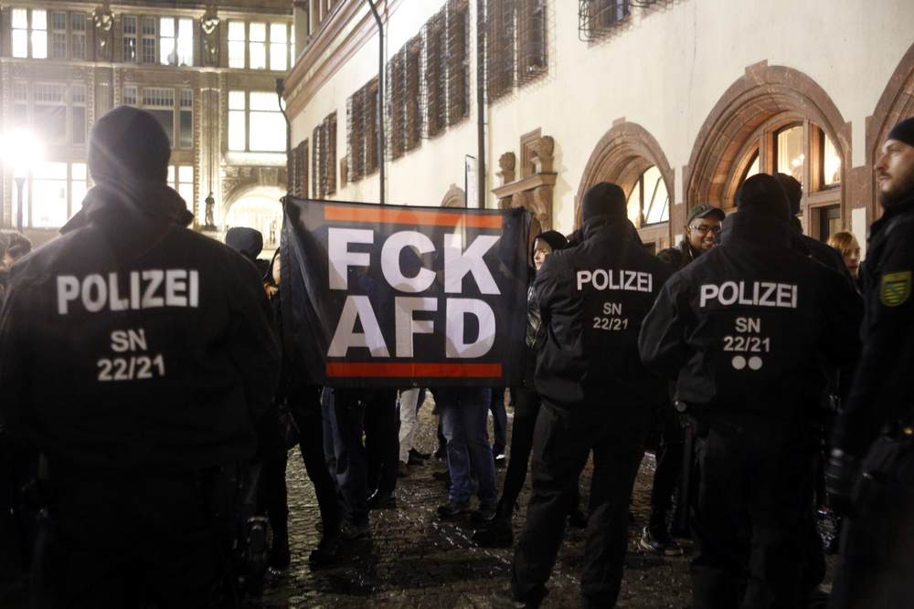 Ein L-IZ-Foto vom 20. Februar 2017 wird zum Cover der Wochenpublikation „AfD-Sachsen Aktuell“? Foto: Alexander Böhm