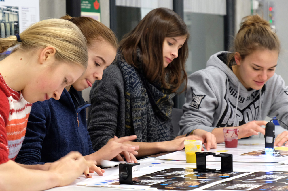 Impression vom Schnuppertag Drucktechnik 2016. Foto: Inés Heinze/HTWK Leipzig