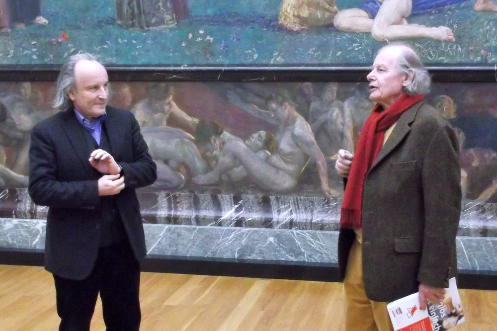 Lotter-Vorsitzender Ulrich Becker (rechts) übergibt Dr. Schmidt (links) die Jubiläumsschrift seines Vereins und bedankt sich für die enge Zusammenarbeit in den zurückliegenden Jahren. Foto: Lotter-Gesellschaft