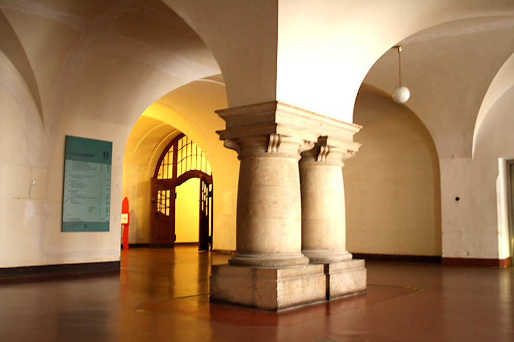 Verschwiegene Gänge. Foto: Ralf Julke