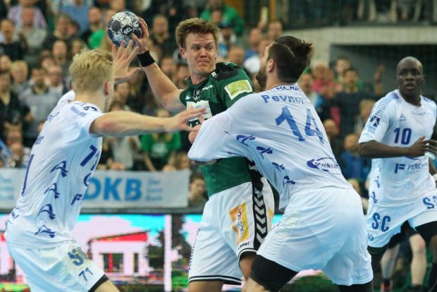 Niclas Pieczkowski verlängerte seinen Vertrag beim SC DHfK bis 2020. Foto: Jan Kaefer