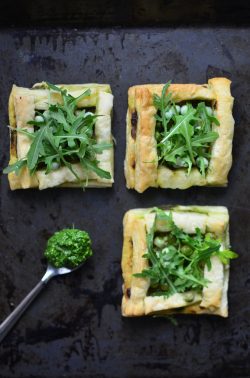 Tartelettes mit Bärlauchpesto. Foto: Maike Klose