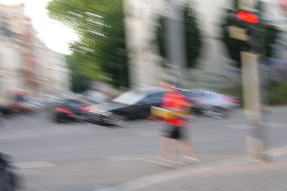 „Deutschland am Abgrund – nur noch vereinzelt Deutsche zu sehen“. Foto: L-IZ.de