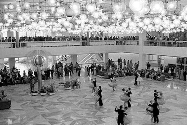 Erichs Lampenladen, z. T. auch bekannt als Palast der Republik. © Deutscher Bundestag