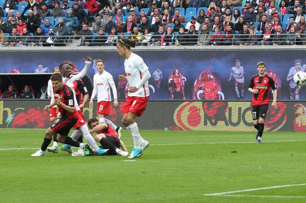 Wieder einmal war Keita der besondere Mann. Foto: GEPA pictures/Roger Petzsche