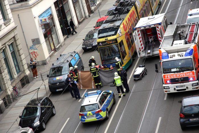 Ein Unfall am 1. Mai 2017. Eine 23 jährige Radfahrerin gerät mit einer Bahn aneinander. Foto: LZ