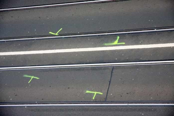 Was blieb am 1. Mai 2017. Bald vergessen, die Kreide holte der Regen. Foto: LZ