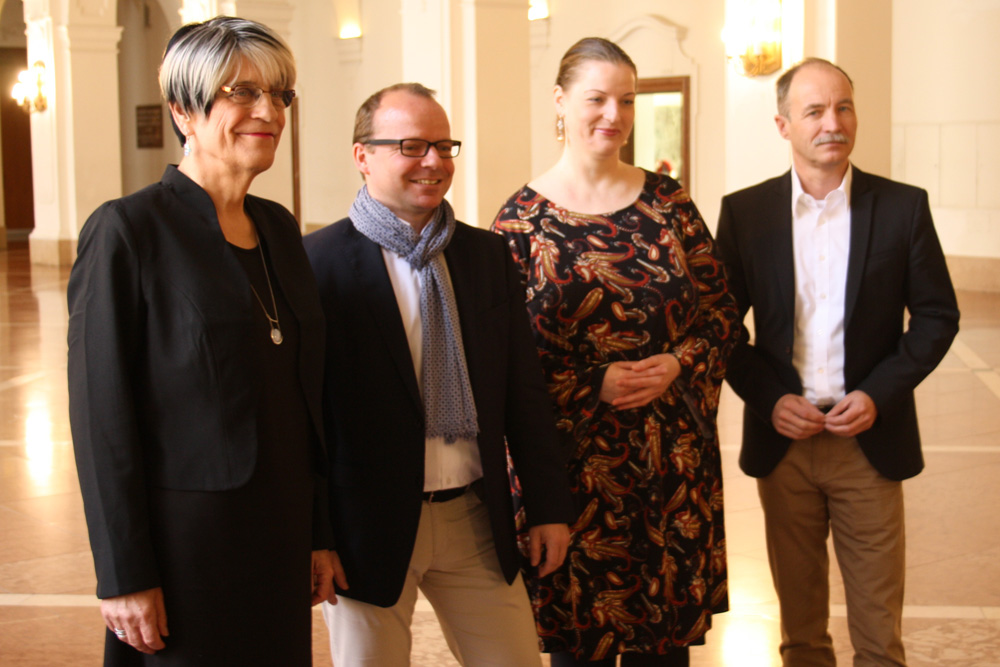 Die Freibeuter-Fraktion: Naomi-Pia Witte, René Hobusch, Ute Elisabeth Gabelmann und Sven Morlok. (v.l.) Foto: Ralf Julke
