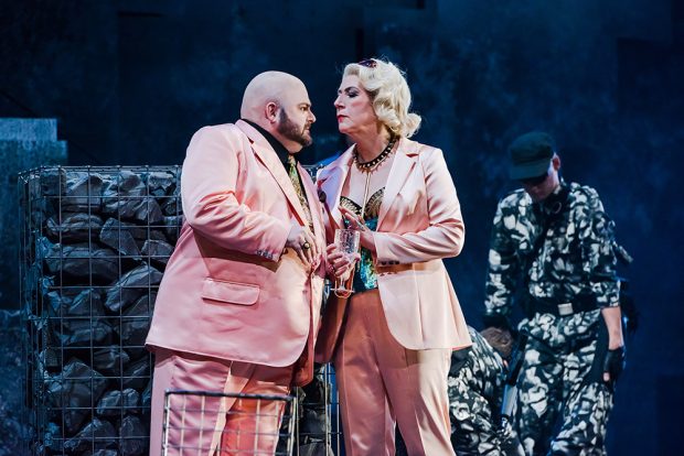 "Salome" in der Oper Leipzig. Foto: Kirsten Nijhof