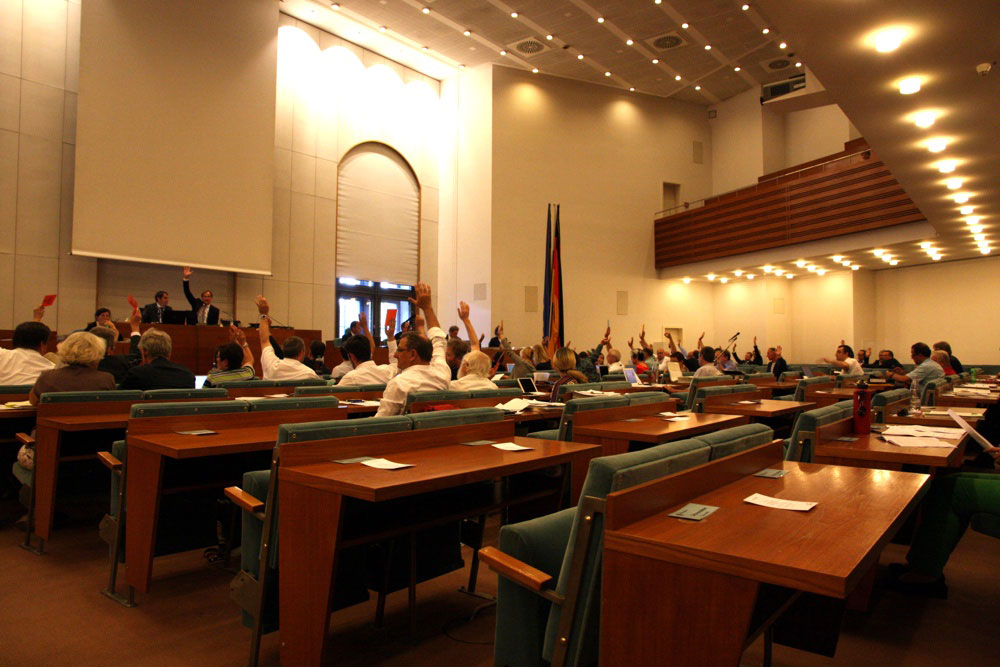 Einstimmiger Beschluss zur Ehrenmedaille für Herbert Blomstedt. Foto: L-IZ.de