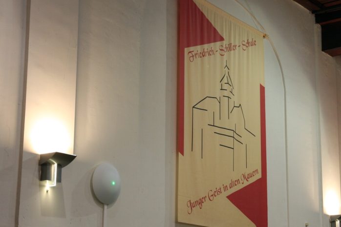 Der passende Wahlspruch zum Abend am Schiller Gymnasium. Foto: L-IZ.de