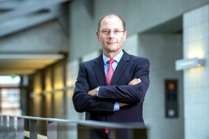 Kraftmeierei im Innenministerium für mehr gefühlte Sicherheit. Innenminister Markus Ulbig. Foto: SMI