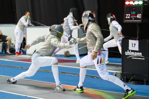 Nach seinem Blackout gegen Frankreich, sicherte Max Hartung (re.) im letzten Gefecht gegen die Ukraine den 9. Platz für das deutsche Säbel-Team. Foto: Jan Kaefer