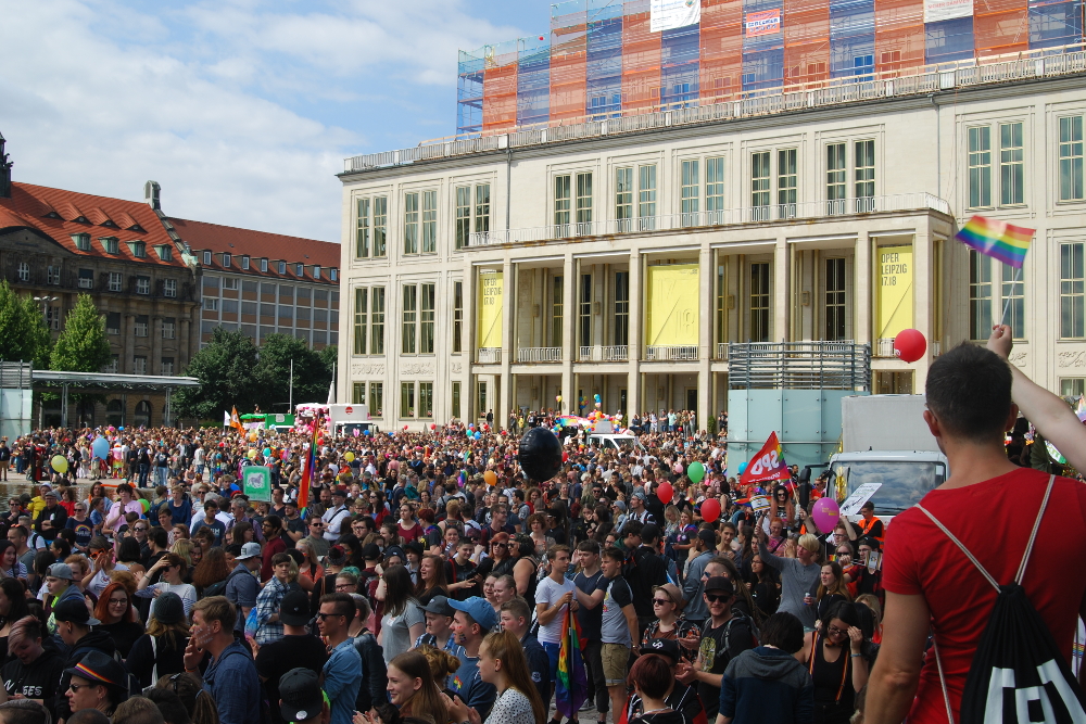 CSD in Leipzig. 3.000 auf dem Augustusplatz. Foto: René Loch