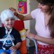Anhand von EEG (Bild) und Speichelprobe wird sich bald sehr genau erkennen lassen, ob ein Kind von der Leserechtschreibschwäche betroffen sein wird oder nicht. Foto: MPI CBS