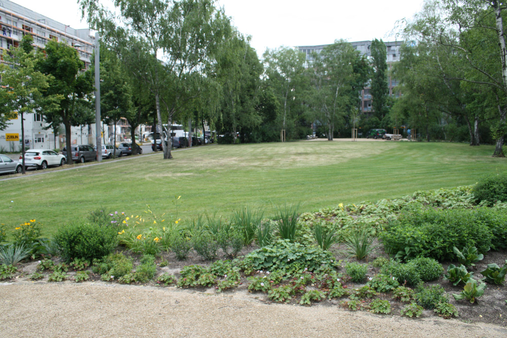 Der sanierte Rabensteinplatz. Foto: Ralf Julke