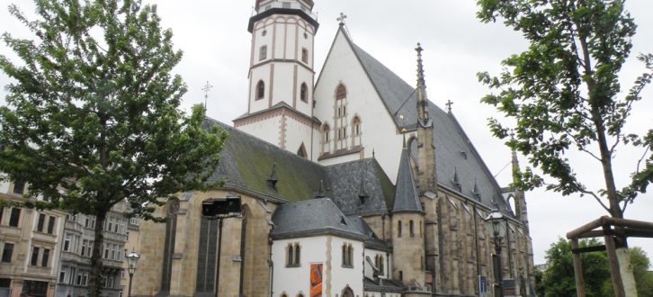 Thomaskirche mit nördlichem Thomaskirchhof. Foto: Gernot Borriss