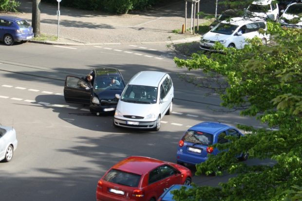Kreuzung Arno-Nitzsche-Straße / Bernhard-Göring-Straße am 10. Mai. Foto: Ralf Julke