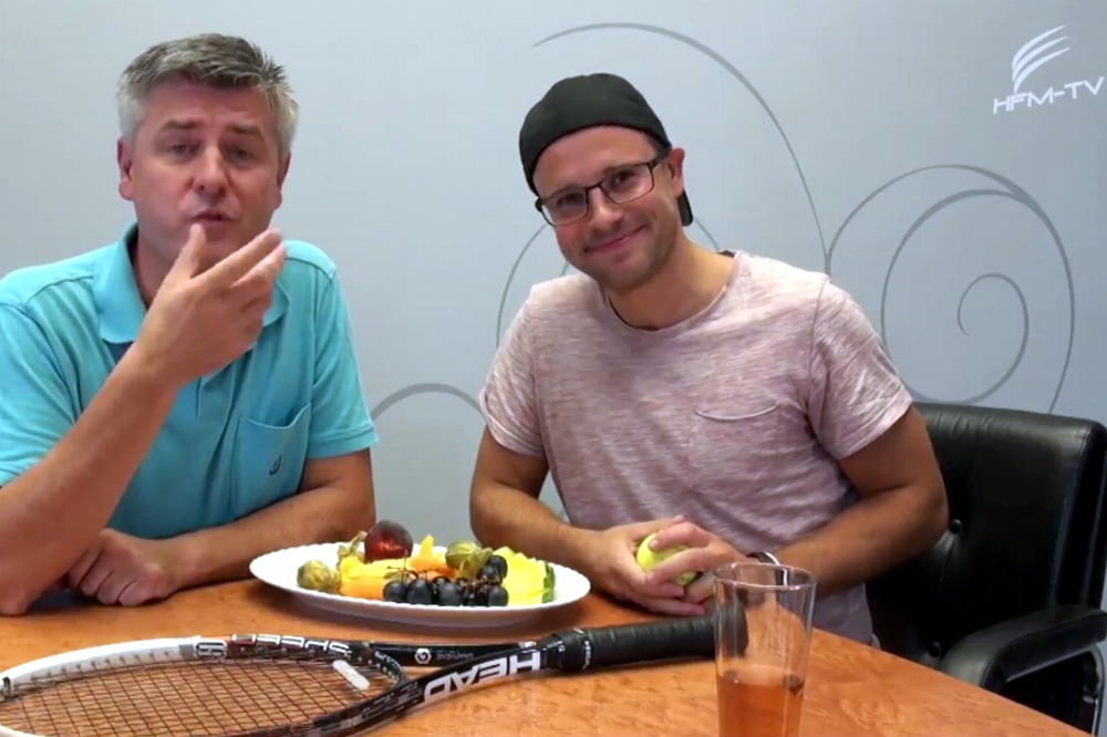 Norman Landgraf und Martin Hoch machen das "Vorspiel" im Netz. Screen Video Heimspiel TV