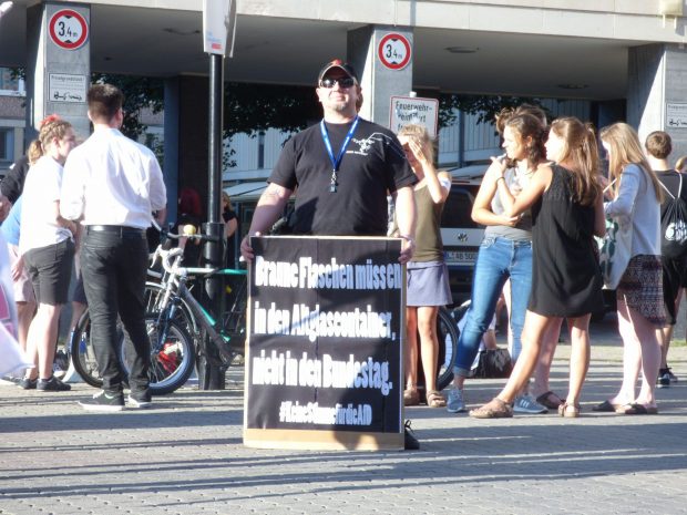 Protest hinter der Alten Handelsbörse. Foto: Lucas Böhme