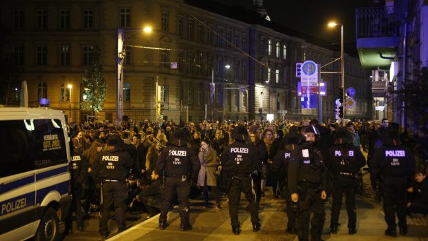 Die Blockade auf der Karli/Petersteinweg. Foto: L-IZ.de