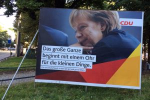 Feelgood-Kampagne der CDU auf dem Leipziger Waldplatz. Klappt es wirklich mit dem Zuhören? Wählen Christen automatisch CDU? Foto: L-IZ.de
