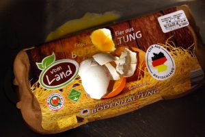 Eierskandal? War da was? An der Agrarpolitik mit Massentierhaltung und Massenproduktion hat sich dennoch nichts geändert. Foto: L-IZ.de